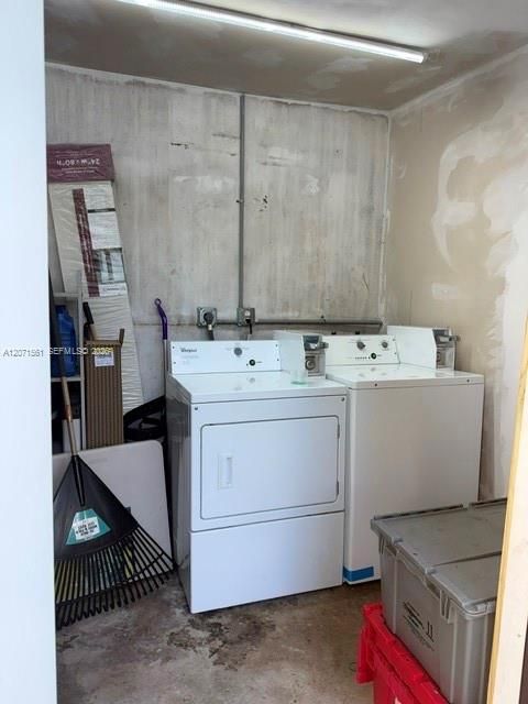 For Rent: $3,200 (3 beds, 2 baths, 1959 Square Feet)