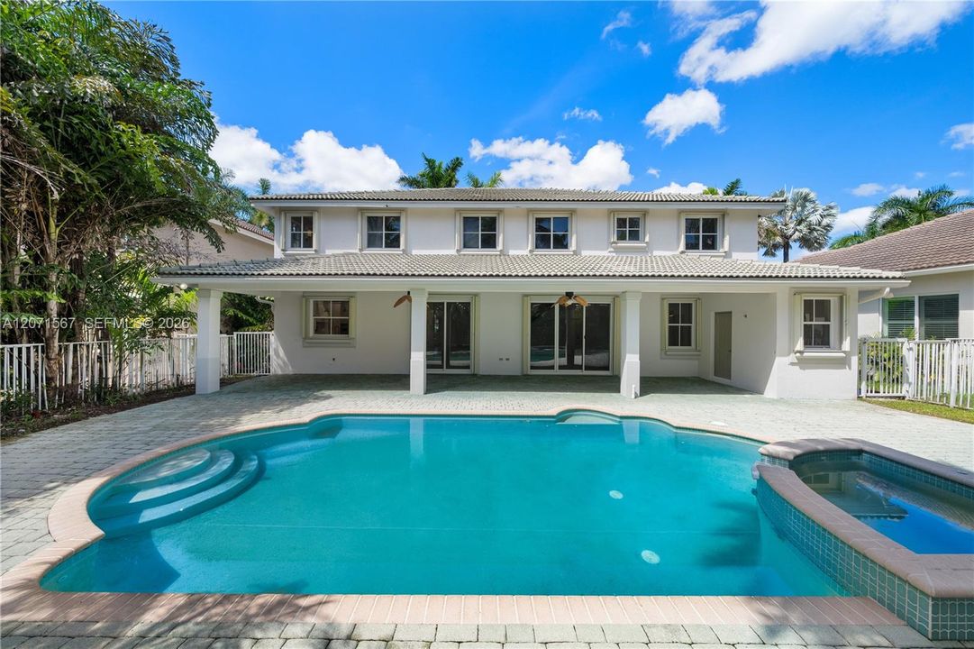 For Sale: $1,585,500 (7 beds, 5 baths, 4094 Square Feet)