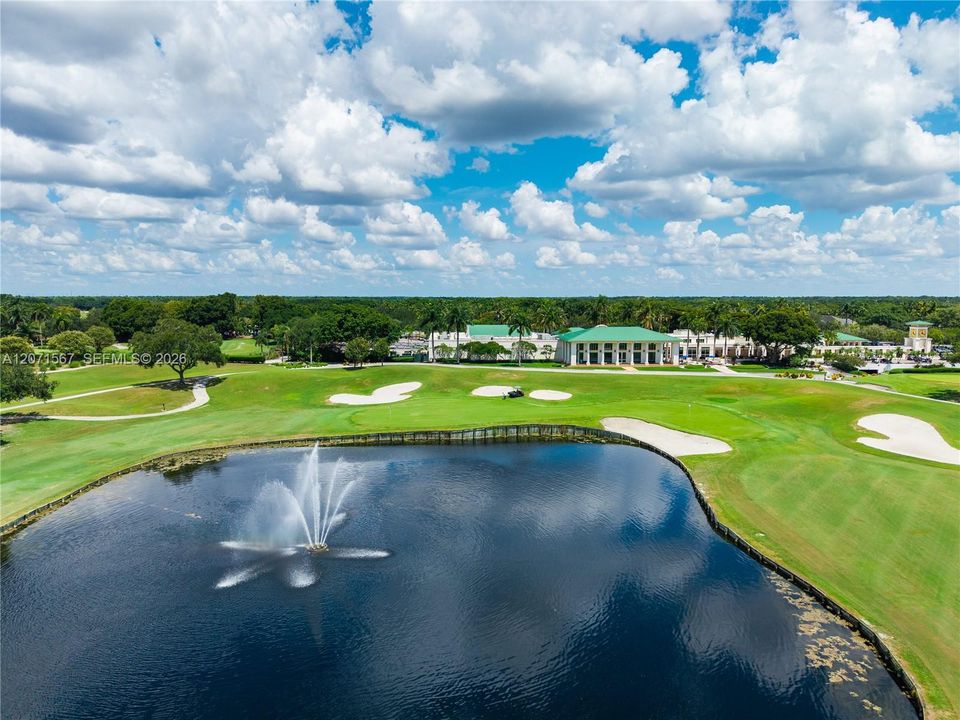 For Sale: $1,585,500 (7 beds, 5 baths, 4094 Square Feet)