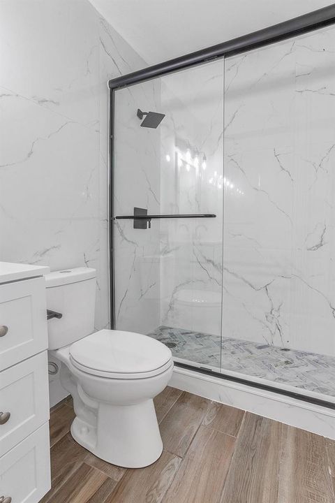 MASTER SHOWER