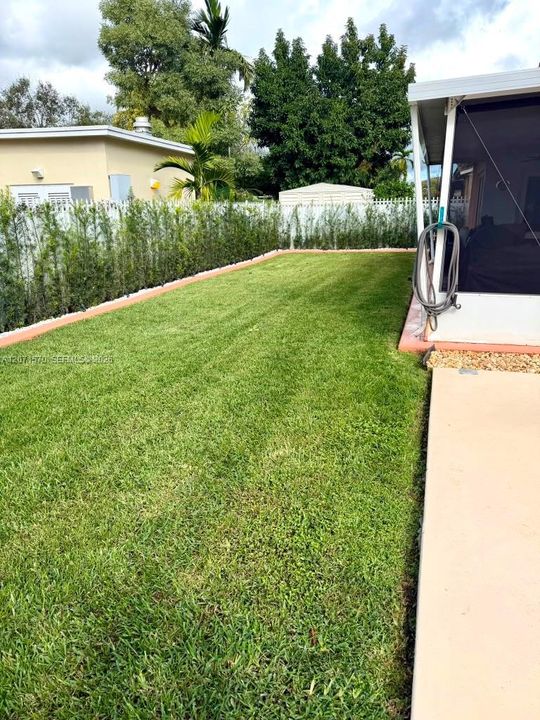 For Rent: $3,800 (4 beds, 2 baths, 2176 Square Feet)
