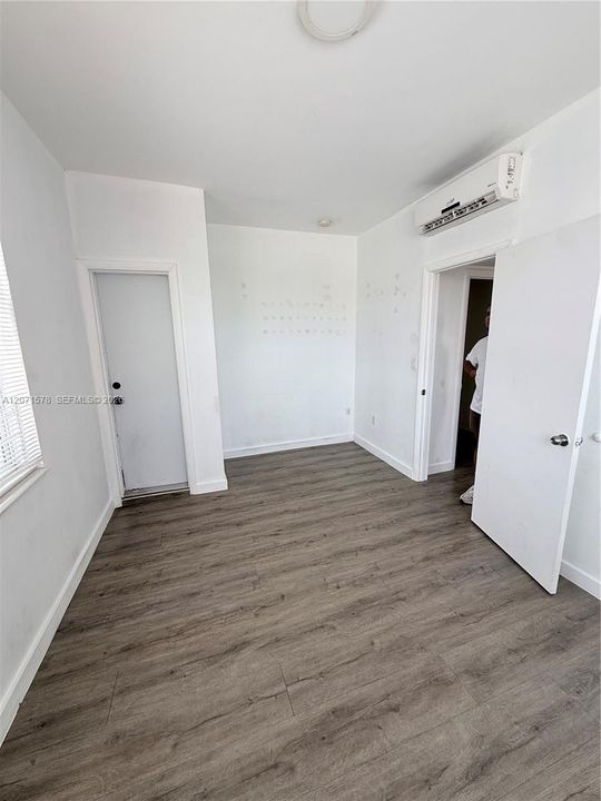 For Rent: $1,650 (1 beds, 1 baths, 550 Square Feet)