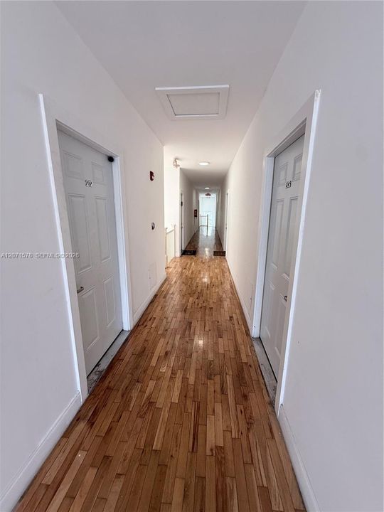 For Rent: $1,650 (1 beds, 1 baths, 550 Square Feet)
