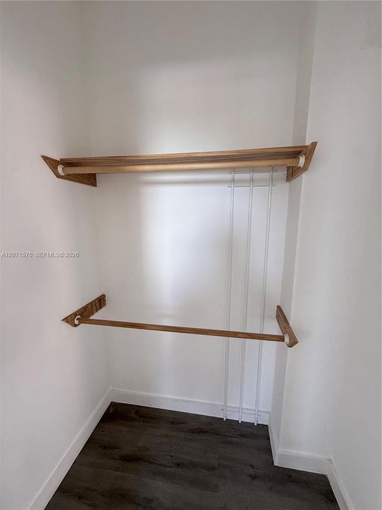 For Rent: $1,650 (1 beds, 1 baths, 550 Square Feet)