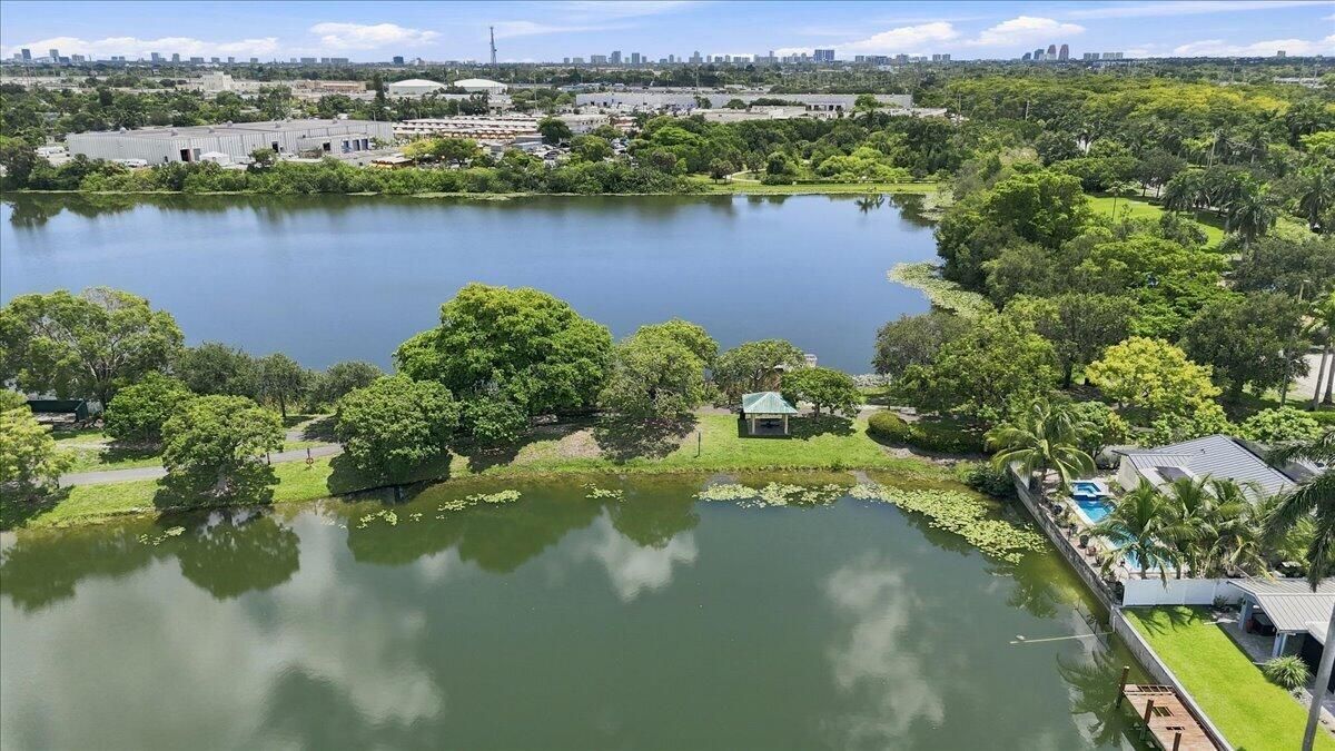 011-011_DJI_20260812125741_0097_D