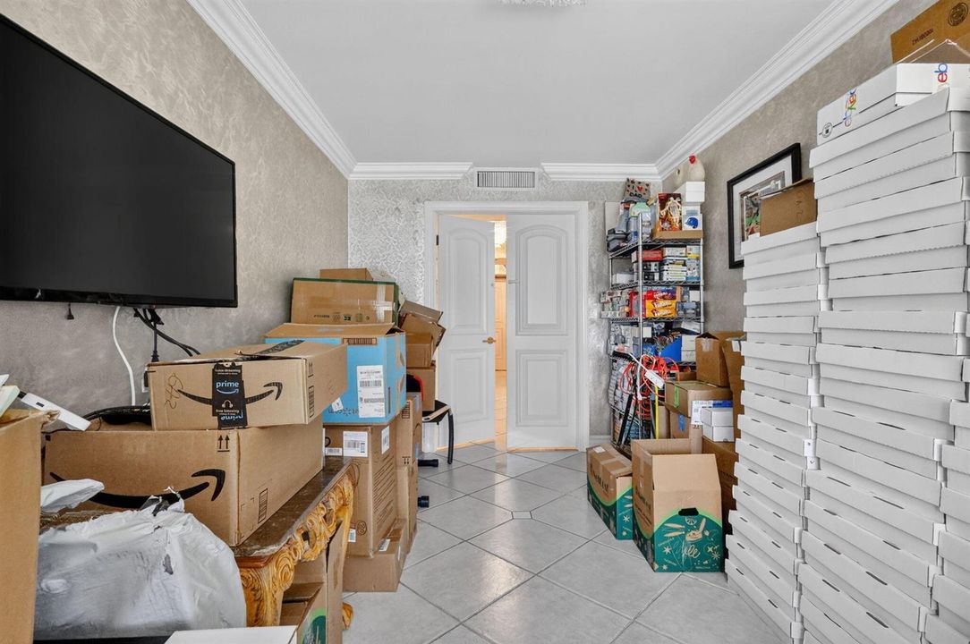 Office/Den