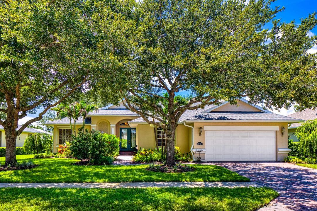 4220 Abington Woods Circle New-1