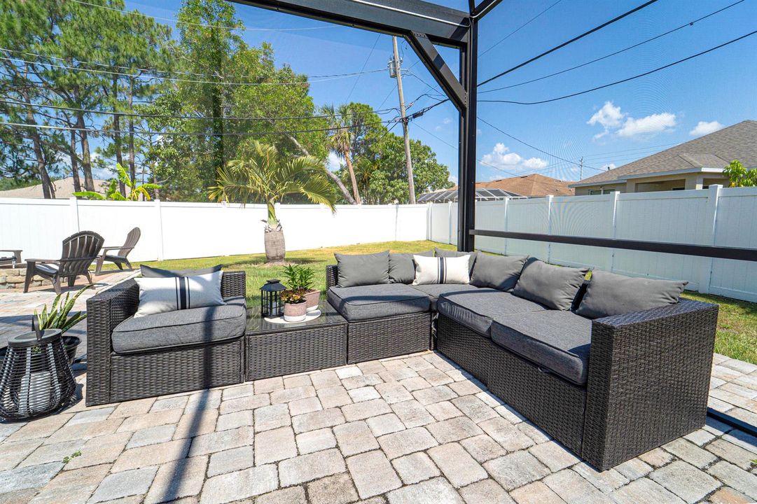 47_outdoor space_