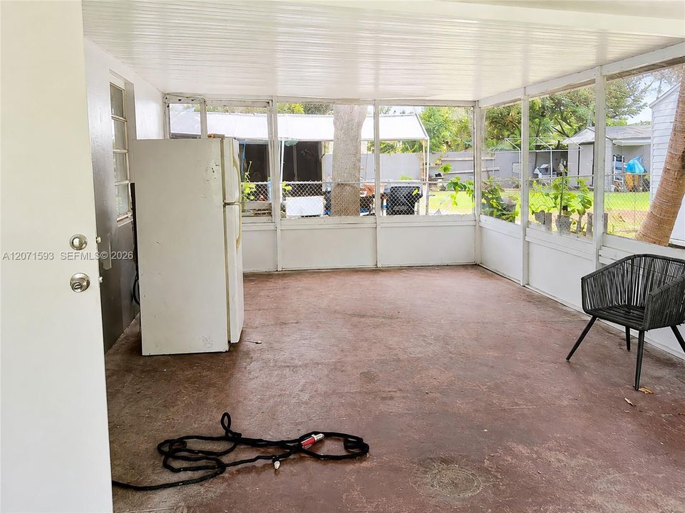 En Venta: $500,000 (2 camas, 1 baños, 826 Pies cuadrados)