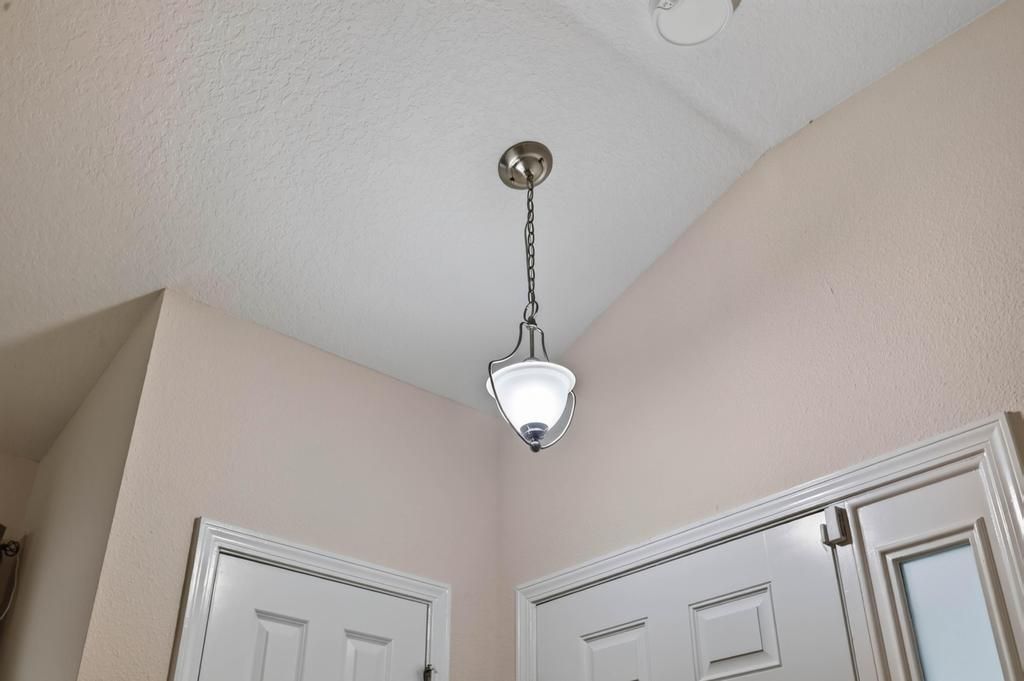 2205 Sandy Bay Ln-12