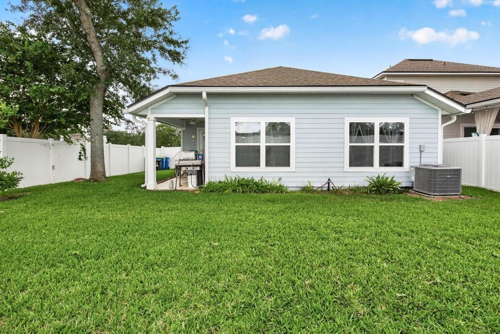 2205 Sandy Bay Ln-59