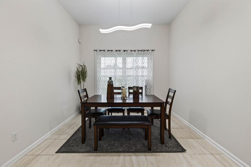 2205 Sandy Bay Ln-32
