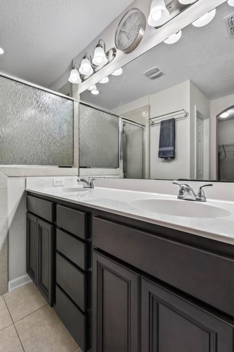 2205 Sandy Bay Ln-49