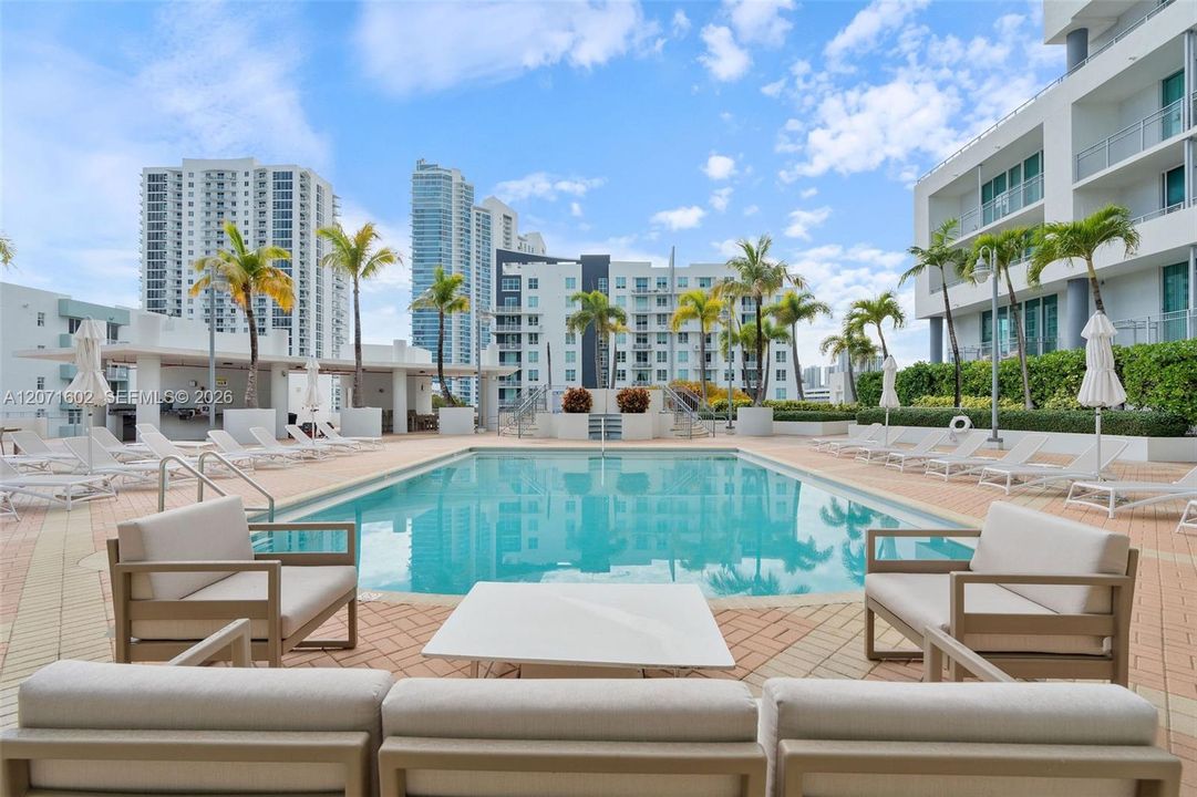 For Rent: $4,500 (2 beds, 2 baths, 0 Square Feet)