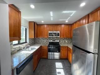 Updated Kitchen, Granite Countertops