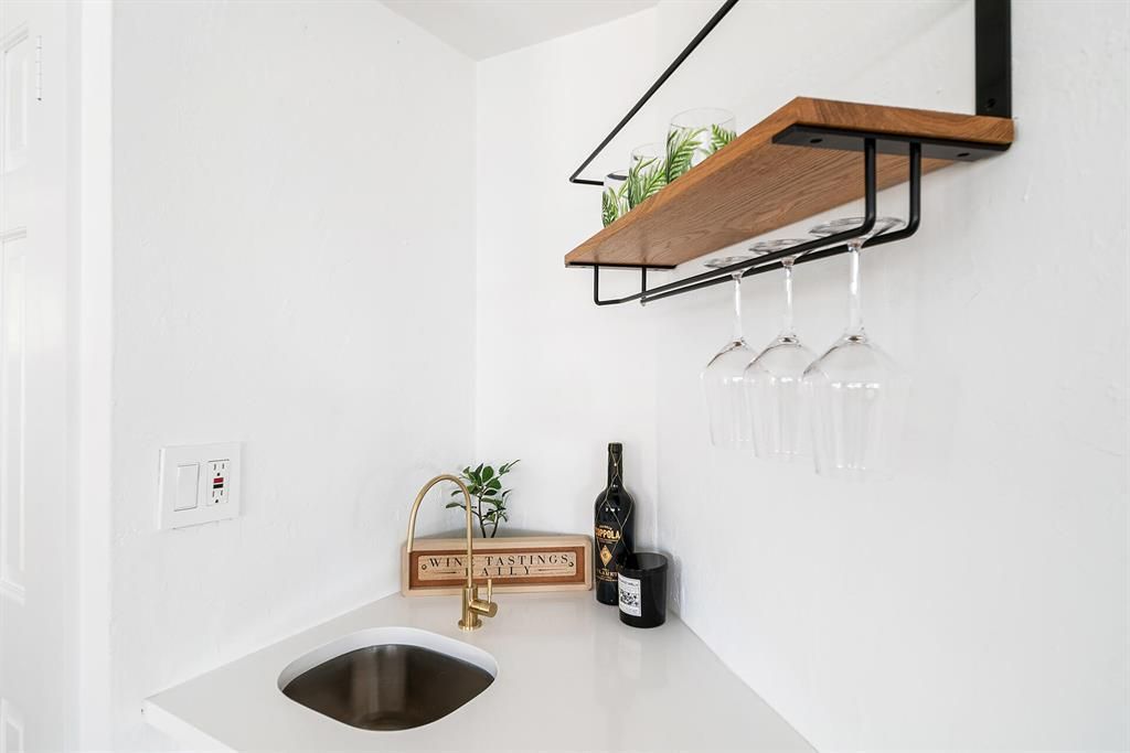 Wet Bar
