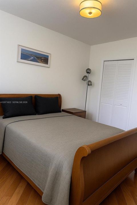 For Sale: $619,000 (2 beds, 2 baths, 1330 Square Feet)