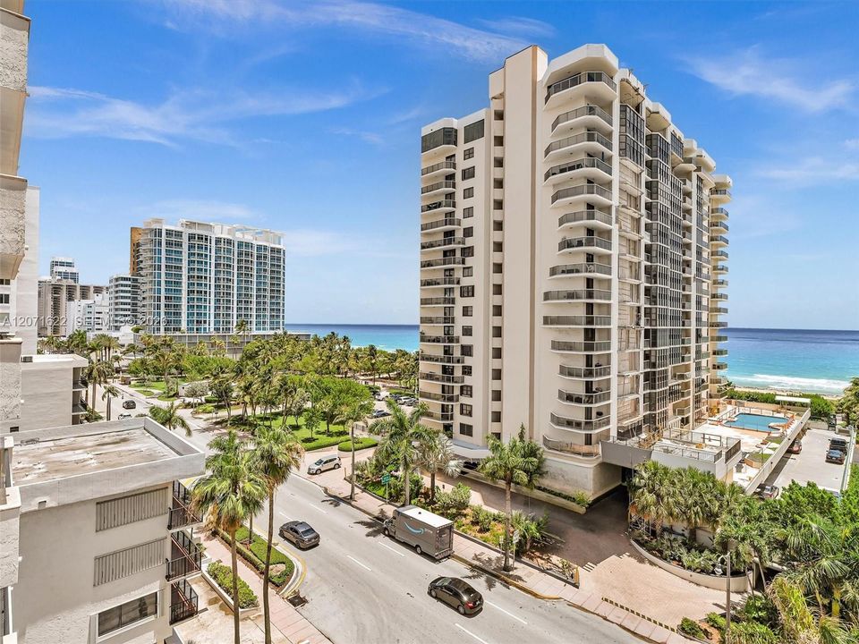 For Sale: $619,000 (2 beds, 2 baths, 1330 Square Feet)