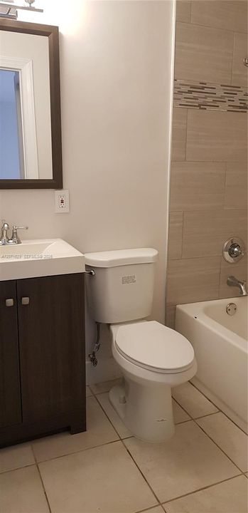 For Rent: $1,995 (2 beds, 1 baths, 668 Square Feet)