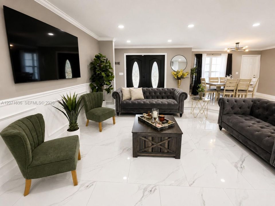 For Sale: $335,000 (3 beds, 2 baths, 1413 Square Feet)