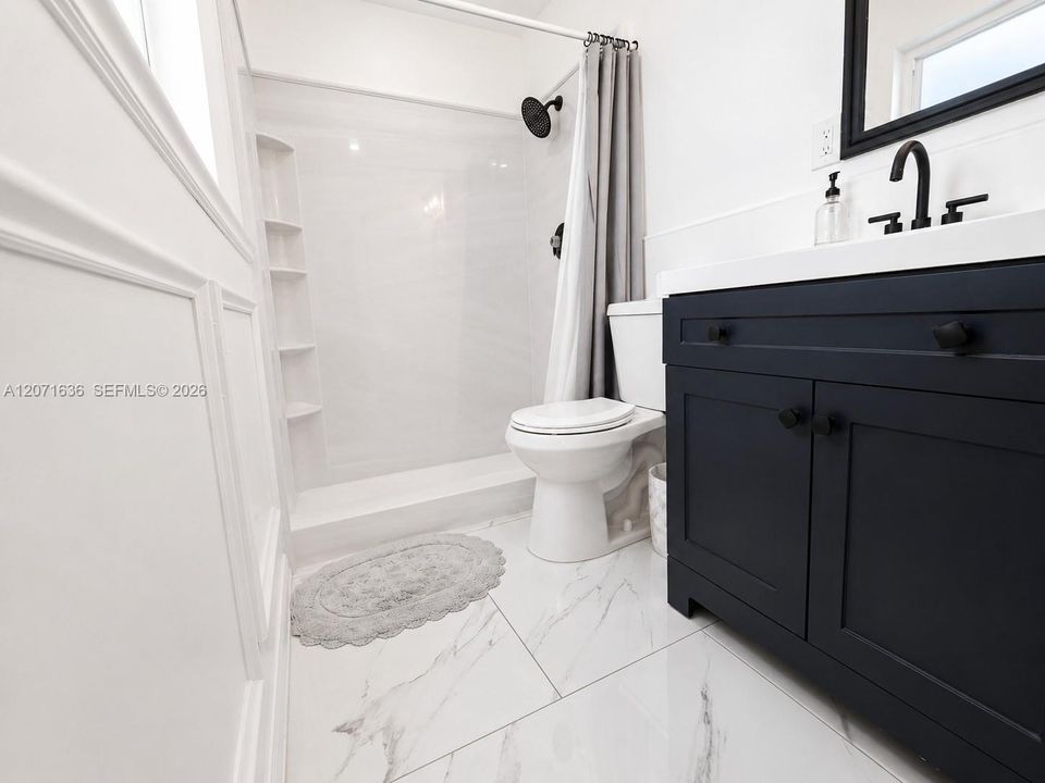 For Sale: $335,000 (3 beds, 2 baths, 1413 Square Feet)