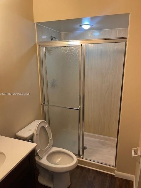 En Venta: $305,000 (4 camas, 2 baños, 1750 Pies cuadrados)