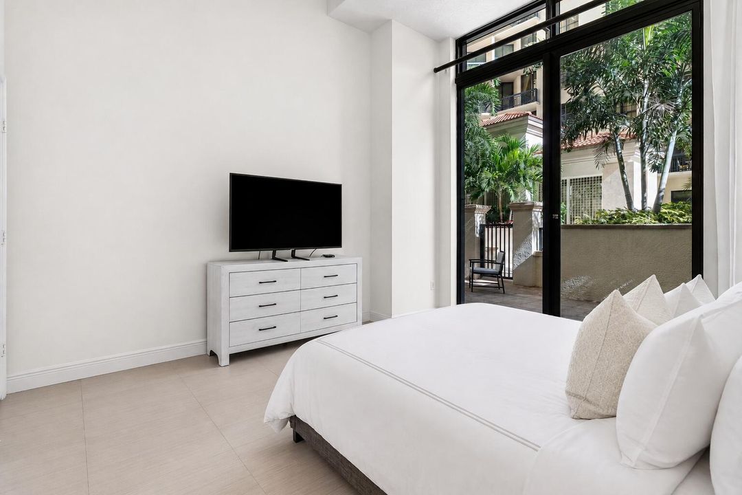 506-Primary Bedroom Suite