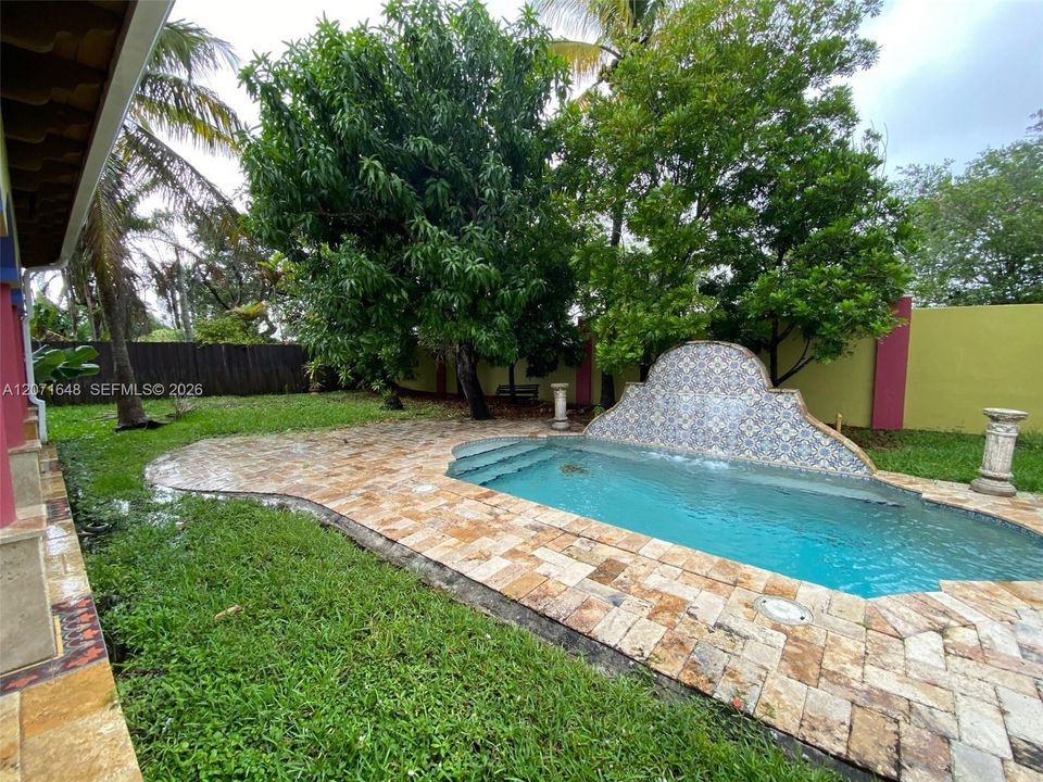 En Renta: $3,500 (3 camas, 2 baños, 1484 Pies cuadrados)
