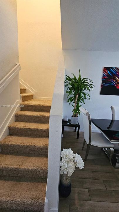 For Sale: $390,000 (4 beds, 2 baths, 1826 Square Feet)