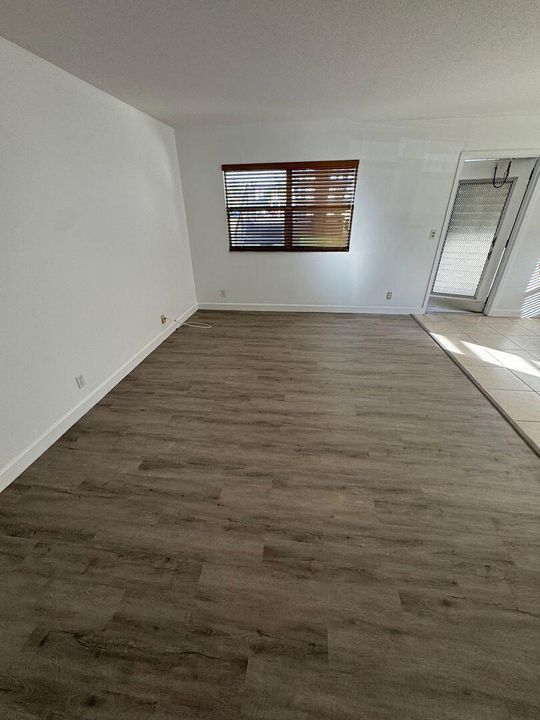 large (3)