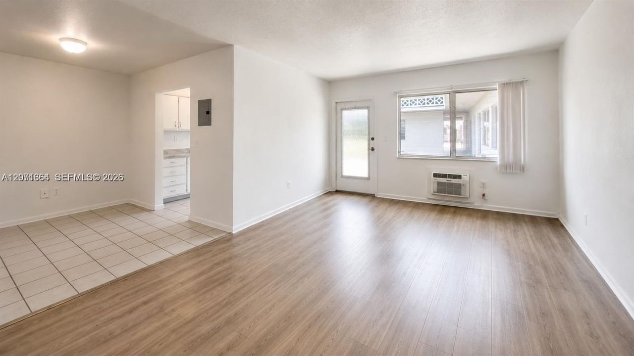 В аренду: $1,950 (2 спален, 1 ванн, 0 Квадратных фут)