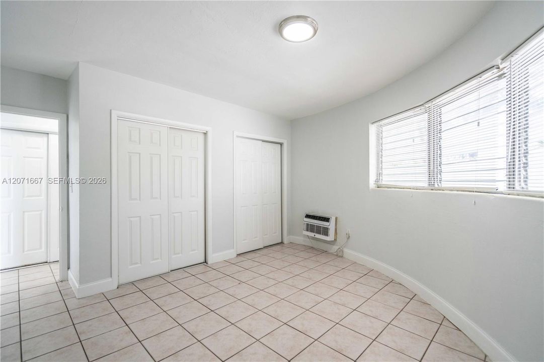 For Rent: $1,775 (1 beds, 1 baths, 612 Square Feet)