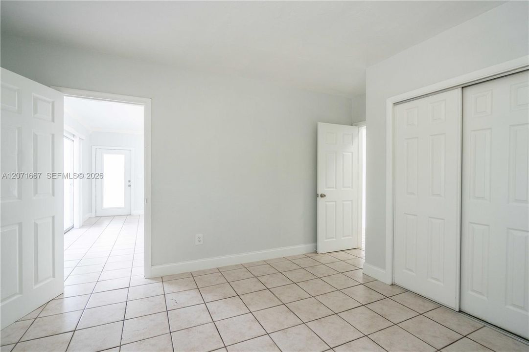 For Rent: $1,775 (1 beds, 1 baths, 612 Square Feet)