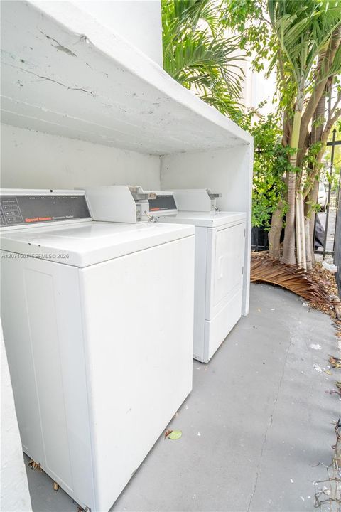 For Rent: $1,775 (1 beds, 1 baths, 612 Square Feet)