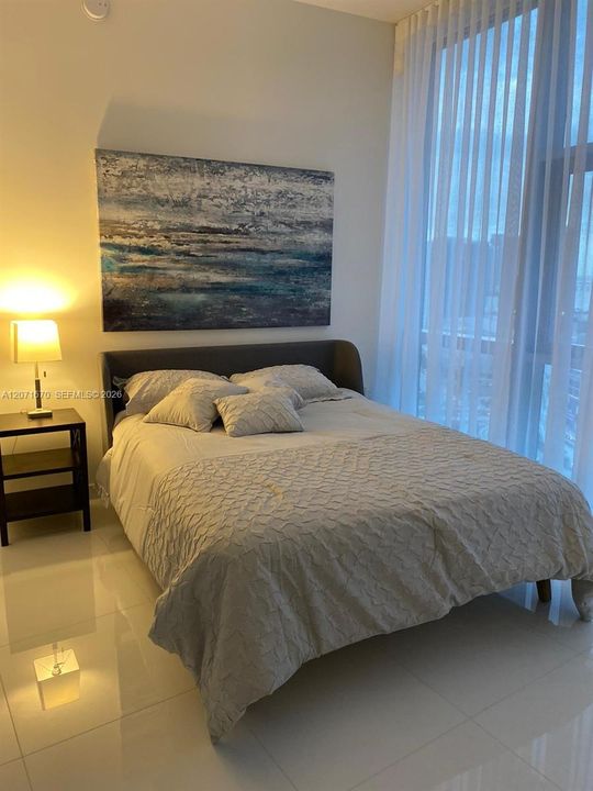 For Rent: $9,500 (3 beds, 4 baths, 2204 Square Feet)