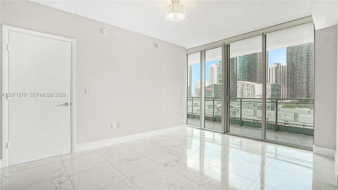 For Rent: $5,000 (3 beds, 2 baths, 1235 Square Feet)
