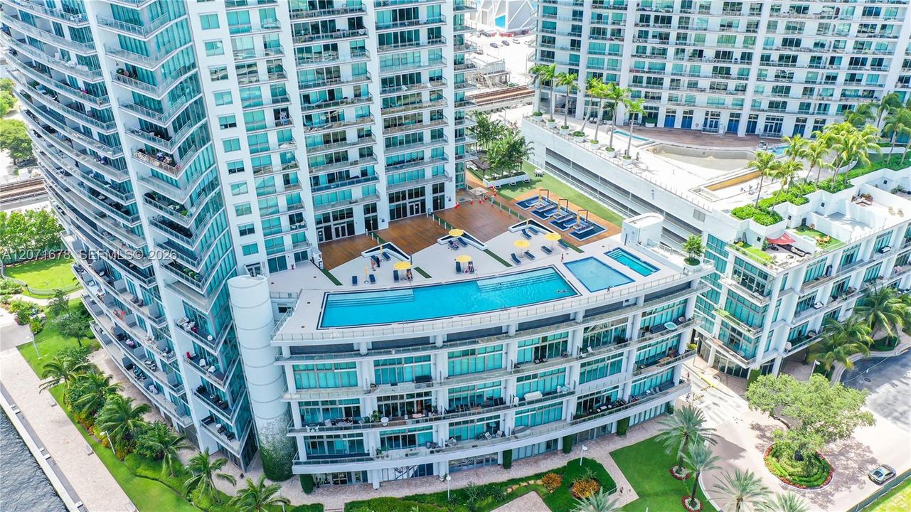 For Rent: $5,000 (3 beds, 2 baths, 1235 Square Feet)