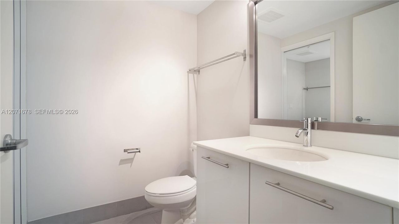 For Rent: $5,000 (3 beds, 2 baths, 1235 Square Feet)