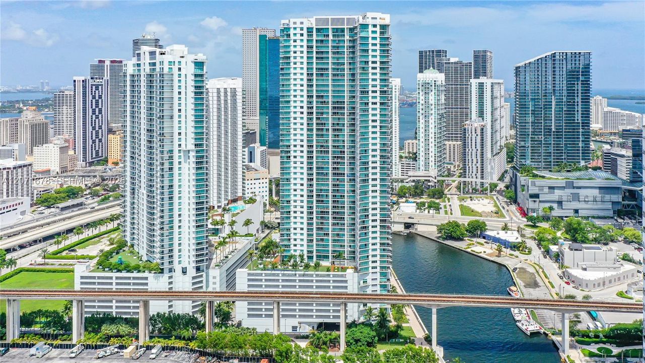 For Rent: $5,000 (3 beds, 2 baths, 1235 Square Feet)