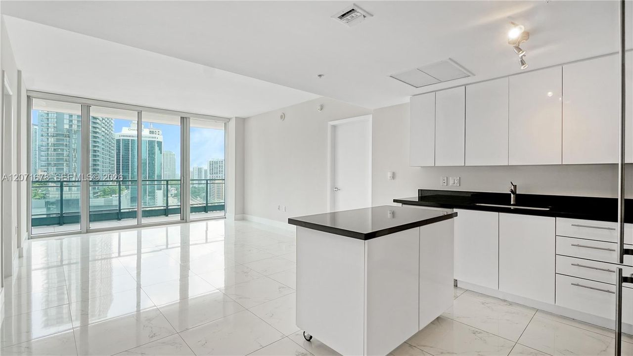 For Rent: $5,000 (3 beds, 2 baths, 1235 Square Feet)