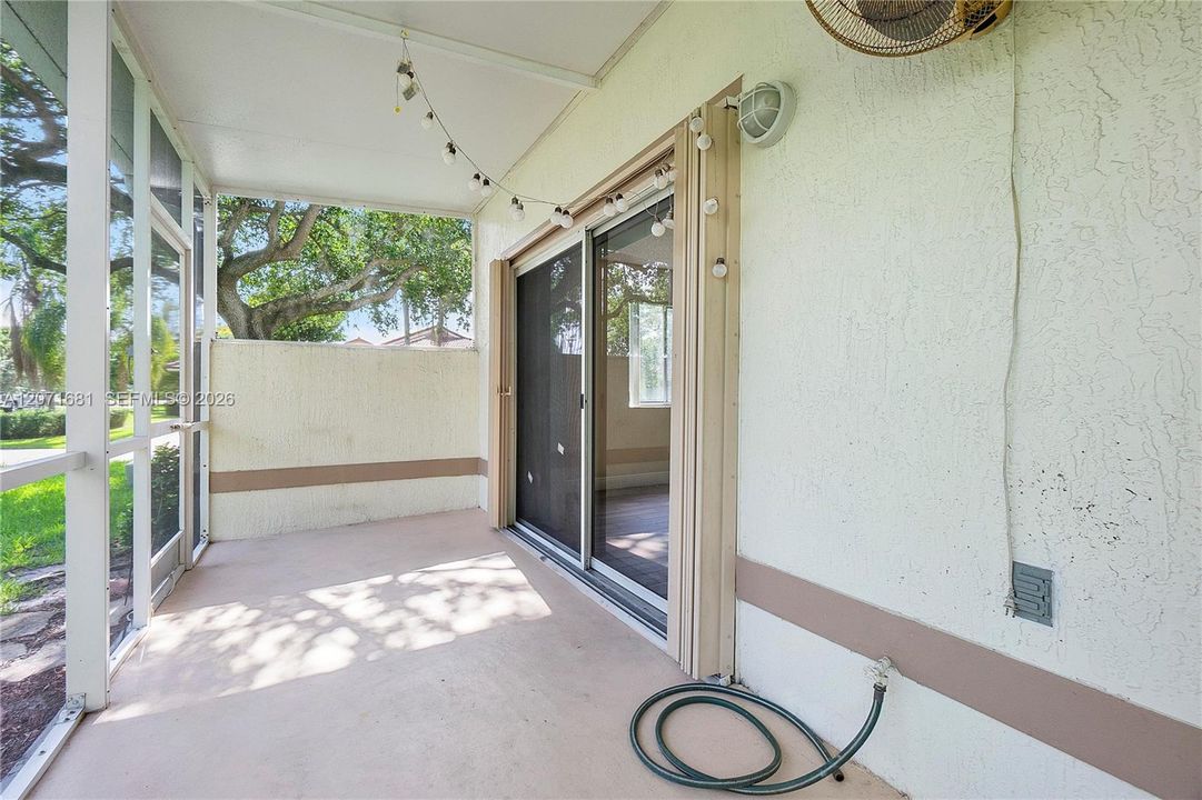 For Rent: $2,950 (3 beds, 2 baths, 1692 Square Feet)