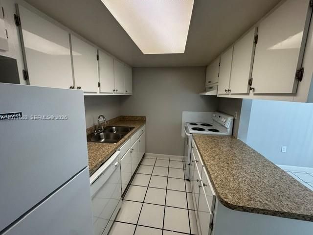 For Rent: $1,363 (1 beds, 1 baths, 756 Square Feet)