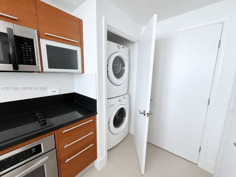 For Rent: $5,500 (3 beds, 2 baths, 1515 Square Feet)