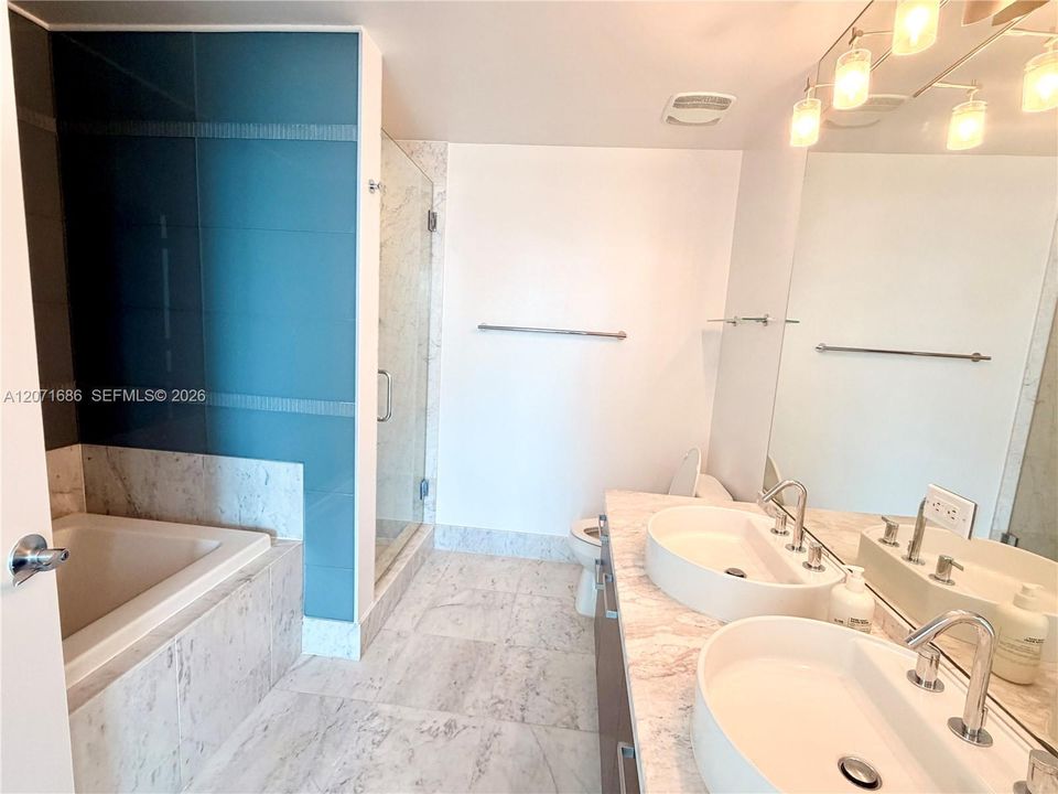 For Rent: $5,500 (3 beds, 2 baths, 1515 Square Feet)