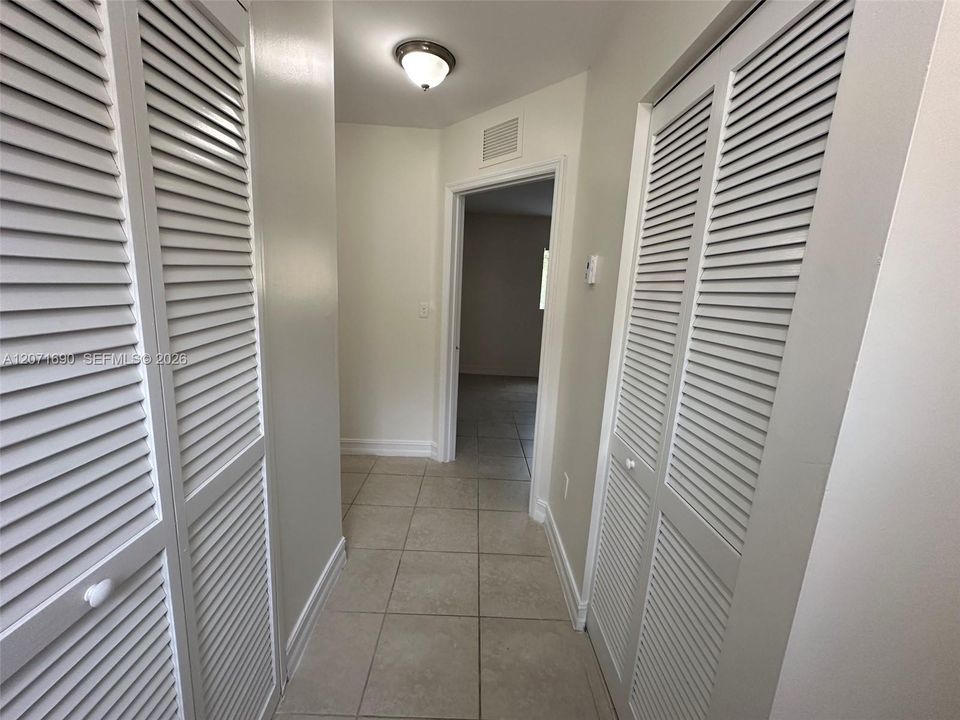 For Rent: $2,800 (3 beds, 2 baths, 1435 Square Feet)