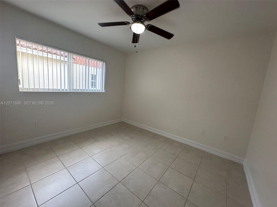 For Rent: $2,800 (3 beds, 2 baths, 1435 Square Feet)