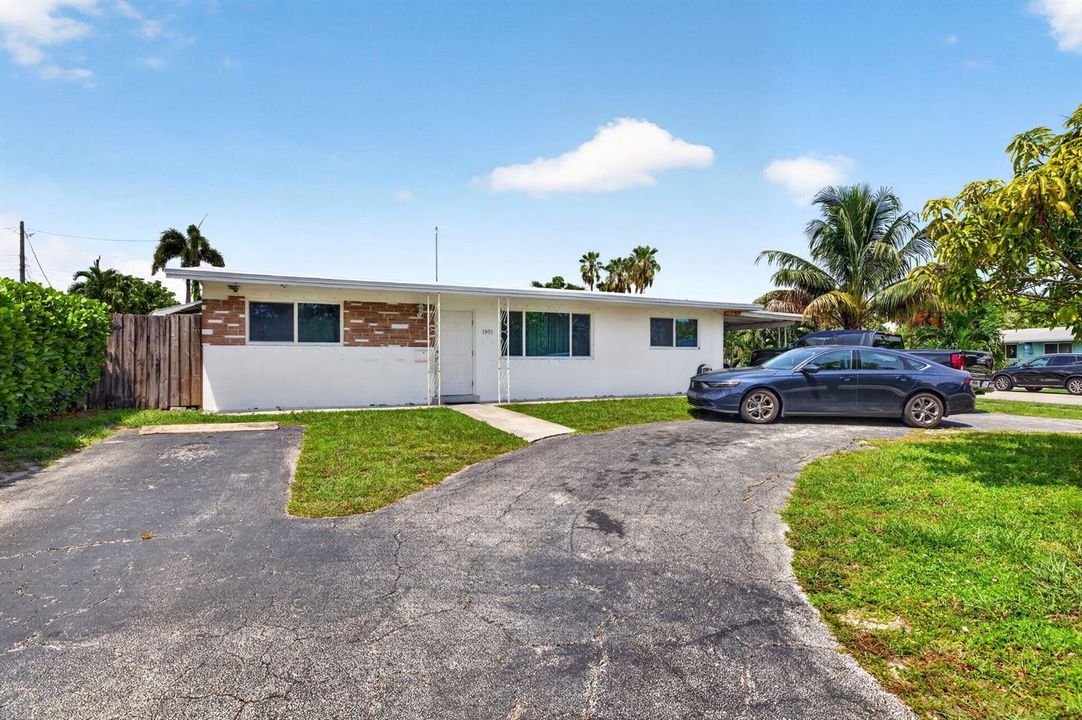 1-web-or-mls-699A9521