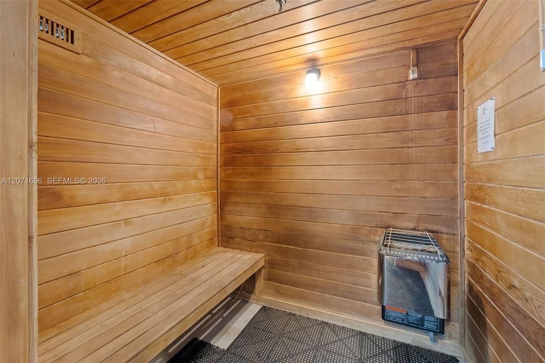 : $1,995,000 (2 camas, 2 baños, 2178 Pies cuadrados)