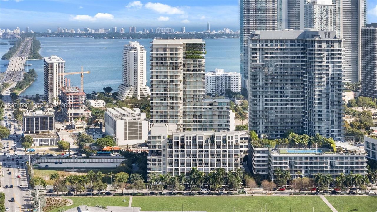 : $1,995,000 (2 camas, 2 baños, 2178 Pies cuadrados)