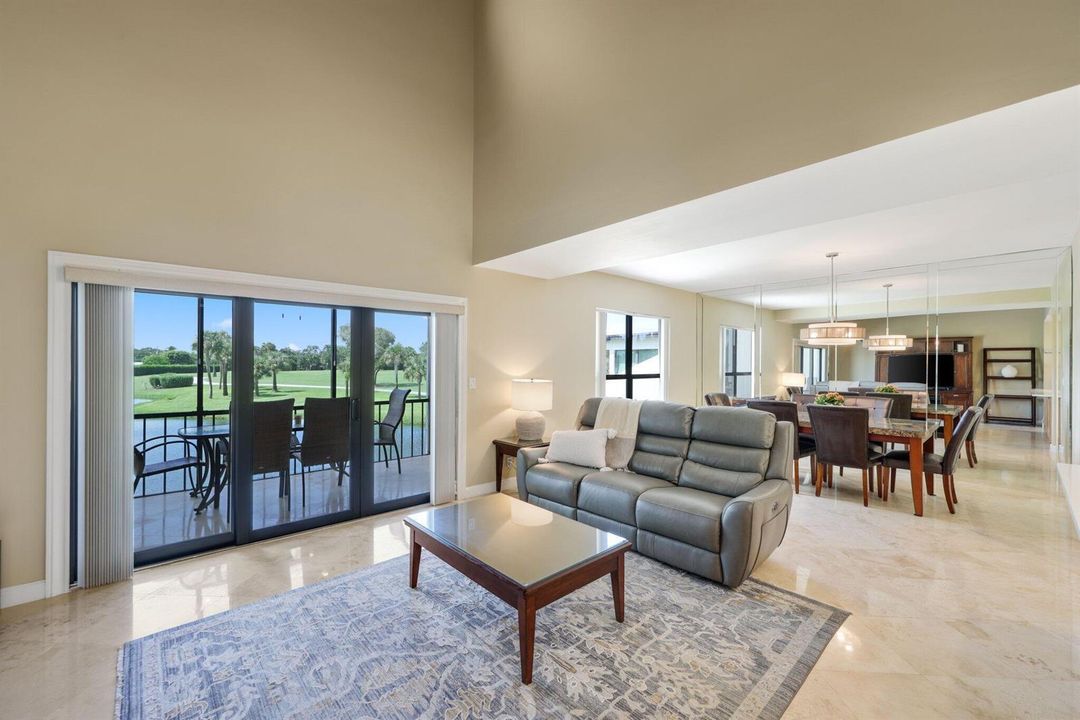 800 Greensward Court - 32.jpg-SMALL
